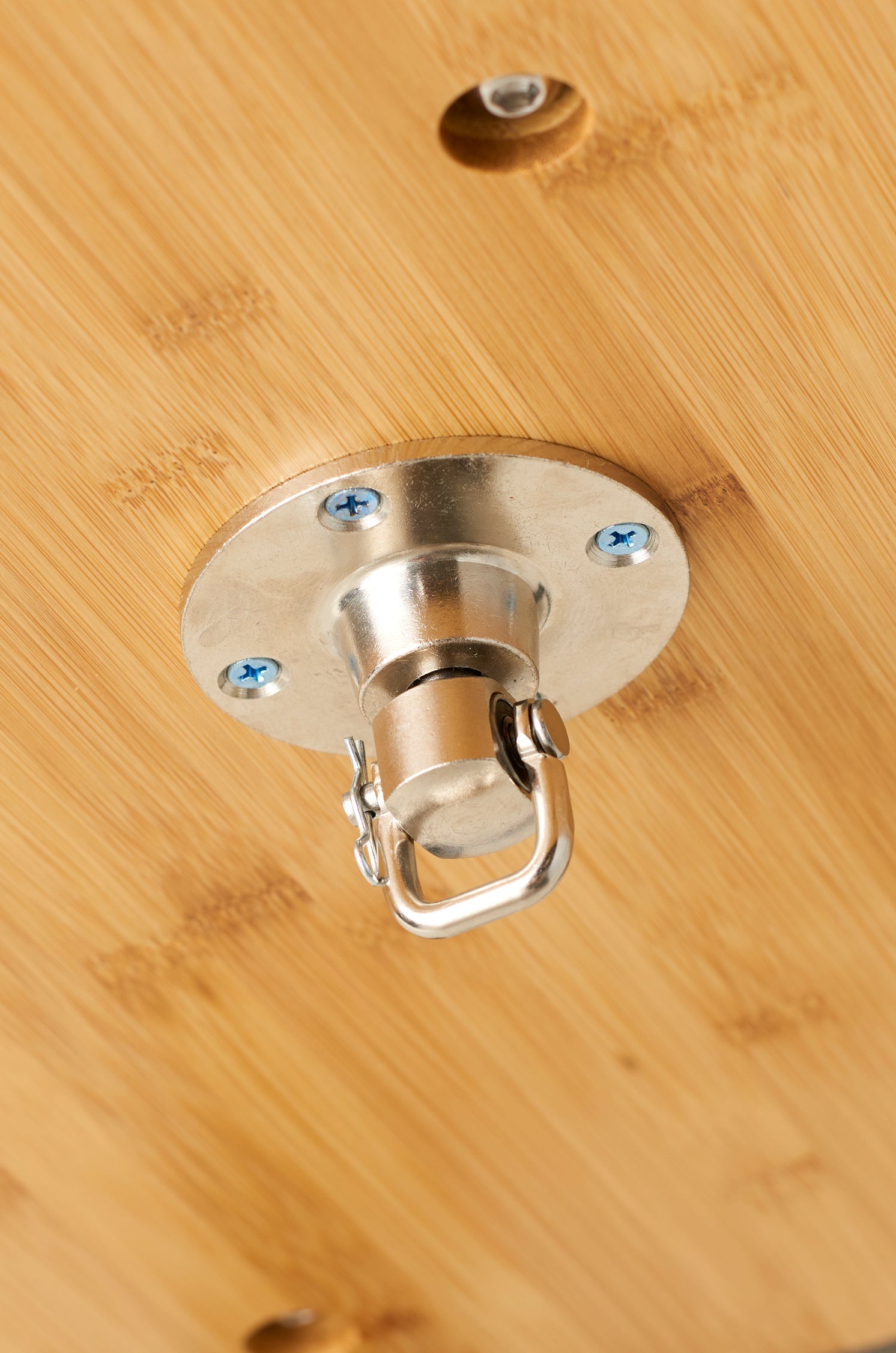 Viper Adjustable Commercial Speedball Platform with Swivel