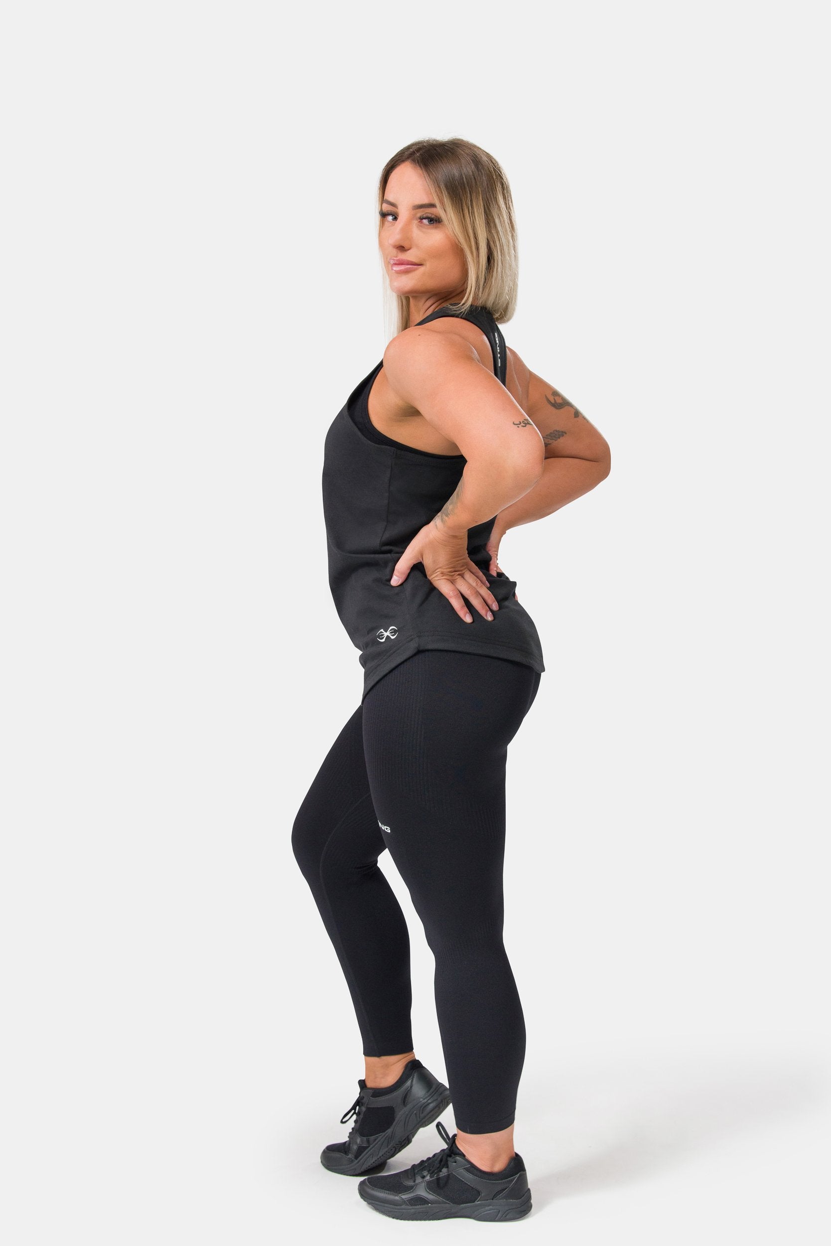 STING Womens Aurora Singlet Black